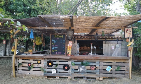 Un des bars